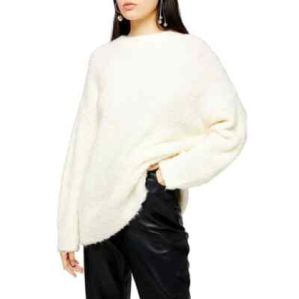 Topshop Ivory Cream Boucle Crew Neck Winter Sweater, size L